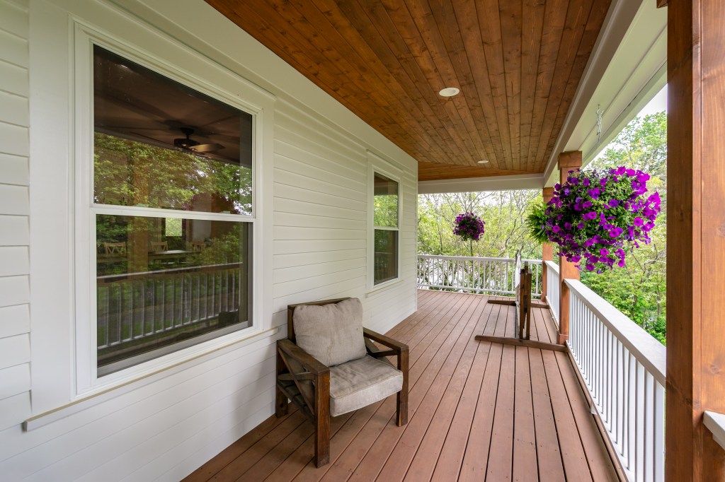 Fountain City Farmhouse Front Porch