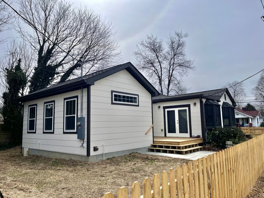 North Knoxville Minimal Traditional After